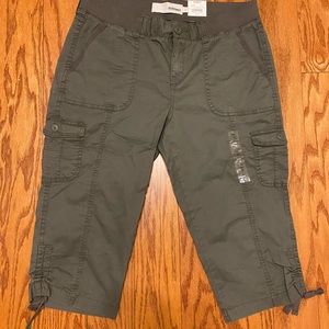 Sonoma capris olive green